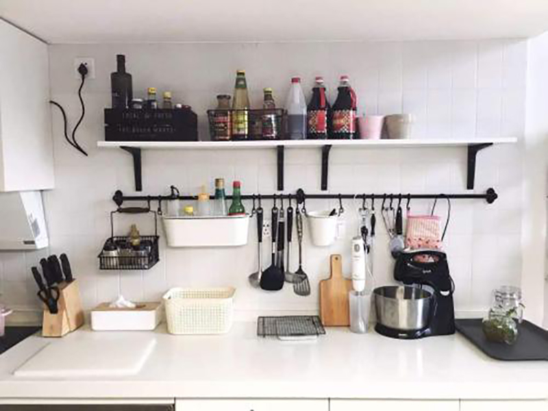 Home kitchen layout - kitchen storage section 2