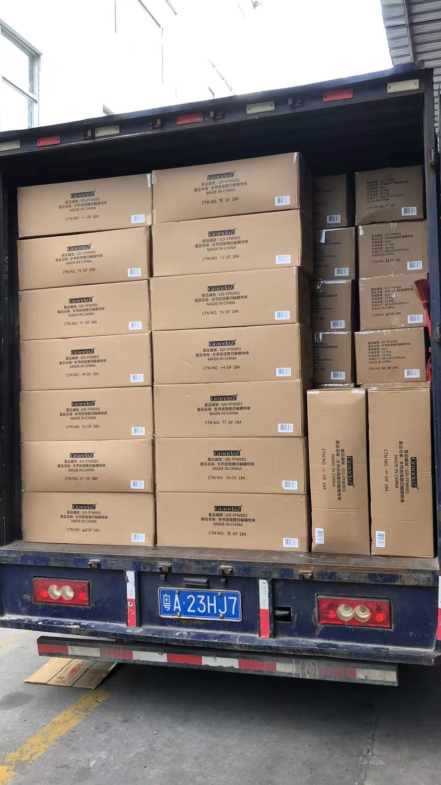 Delivery of Folding Cart  Orders to Vietnam